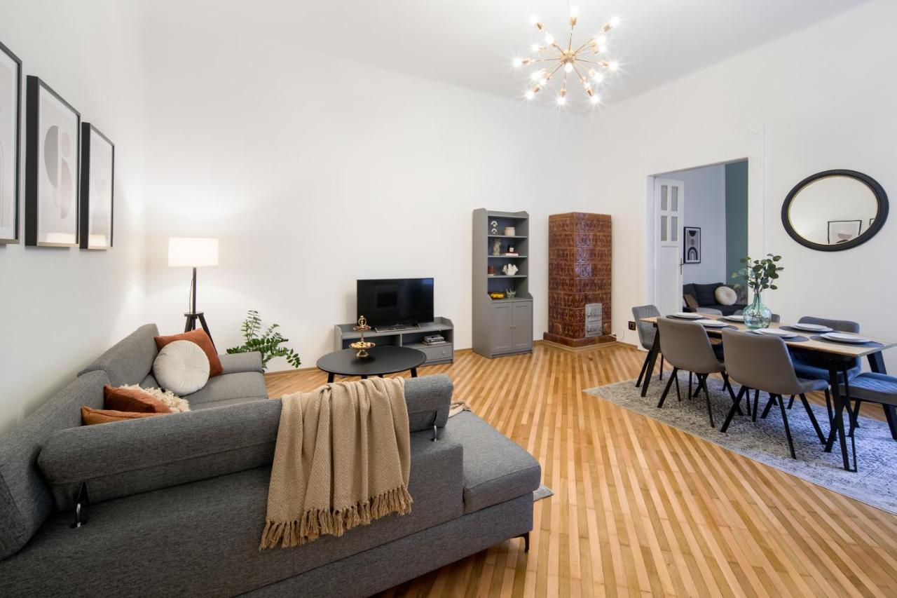 Wawelove Pilsudskiego - 3 Bedroom Apt. With Balcony And Free Parking! Красков Екстериор снимка