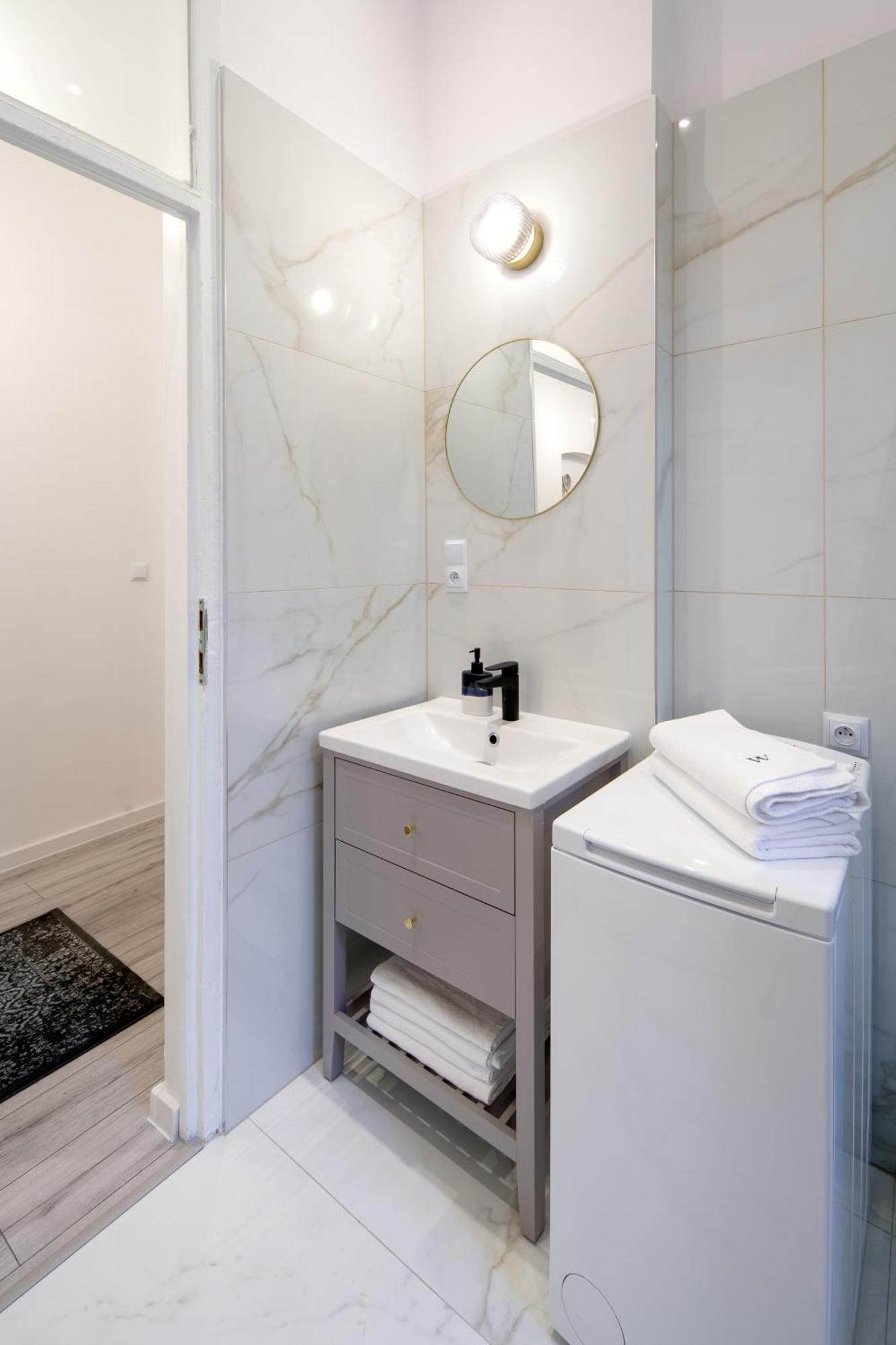 Wawelove Pilsudskiego - 3 Bedroom Apt. With Balcony And Free Parking! Красков Екстериор снимка