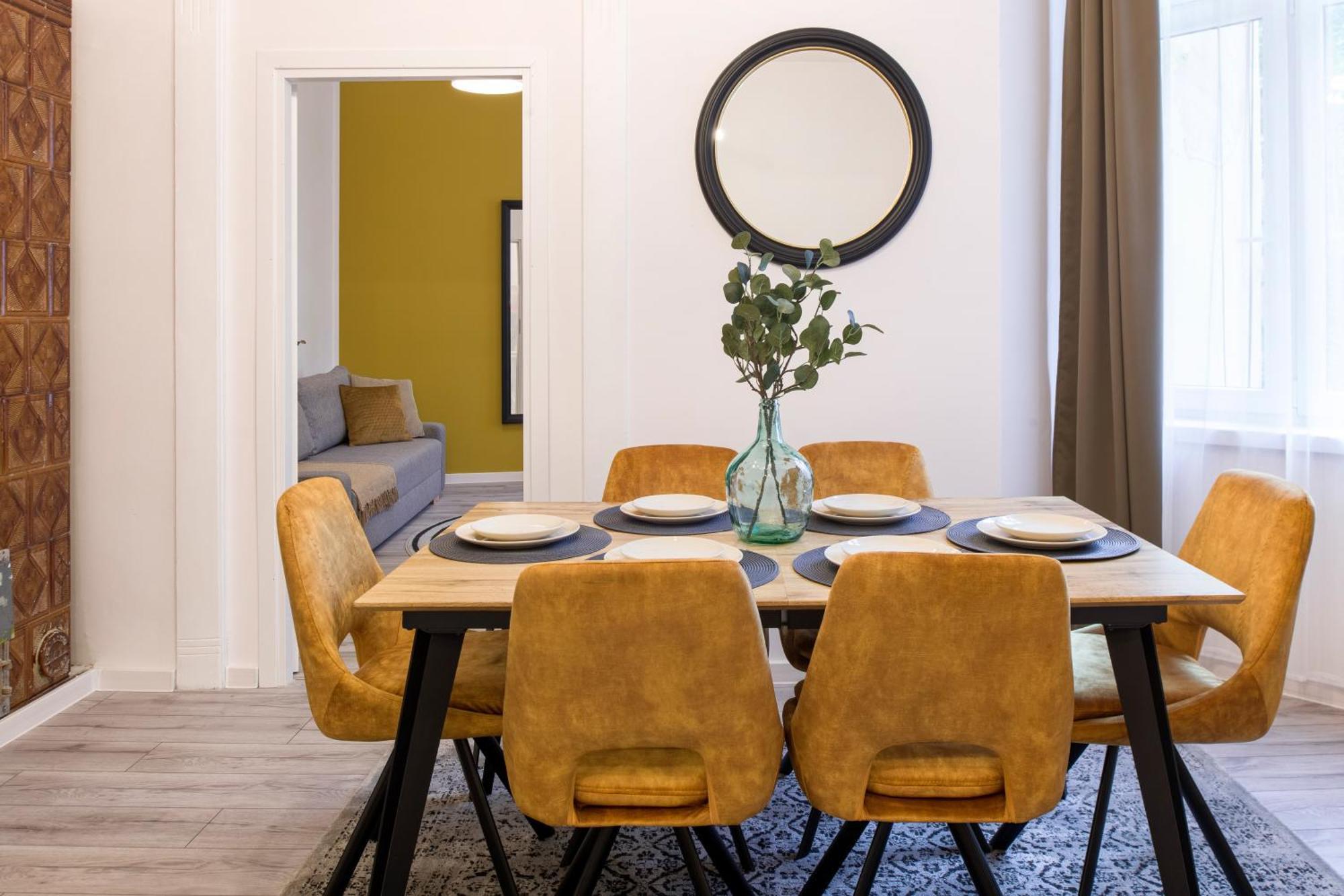Wawelove Pilsudskiego - 3 Bedroom Apt. With Balcony And Free Parking! Красков Екстериор снимка